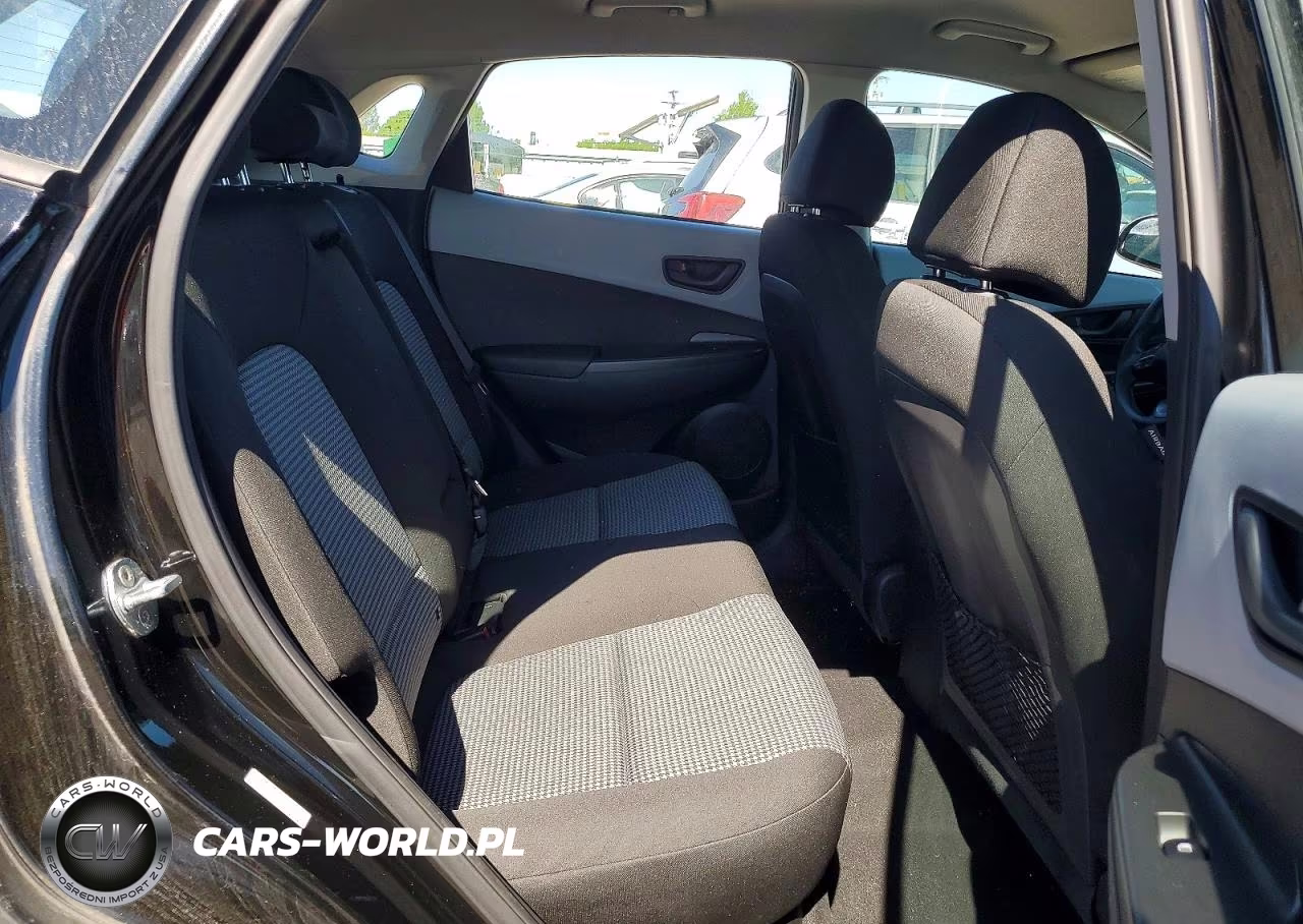 2018 Hyundai Kona Se VIN:KM8K1CAA8JU113067 - 11