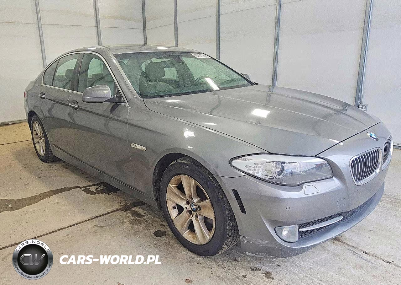 2012 BMW 528 I VIN:WBAXG5C50CDY29918 - 4