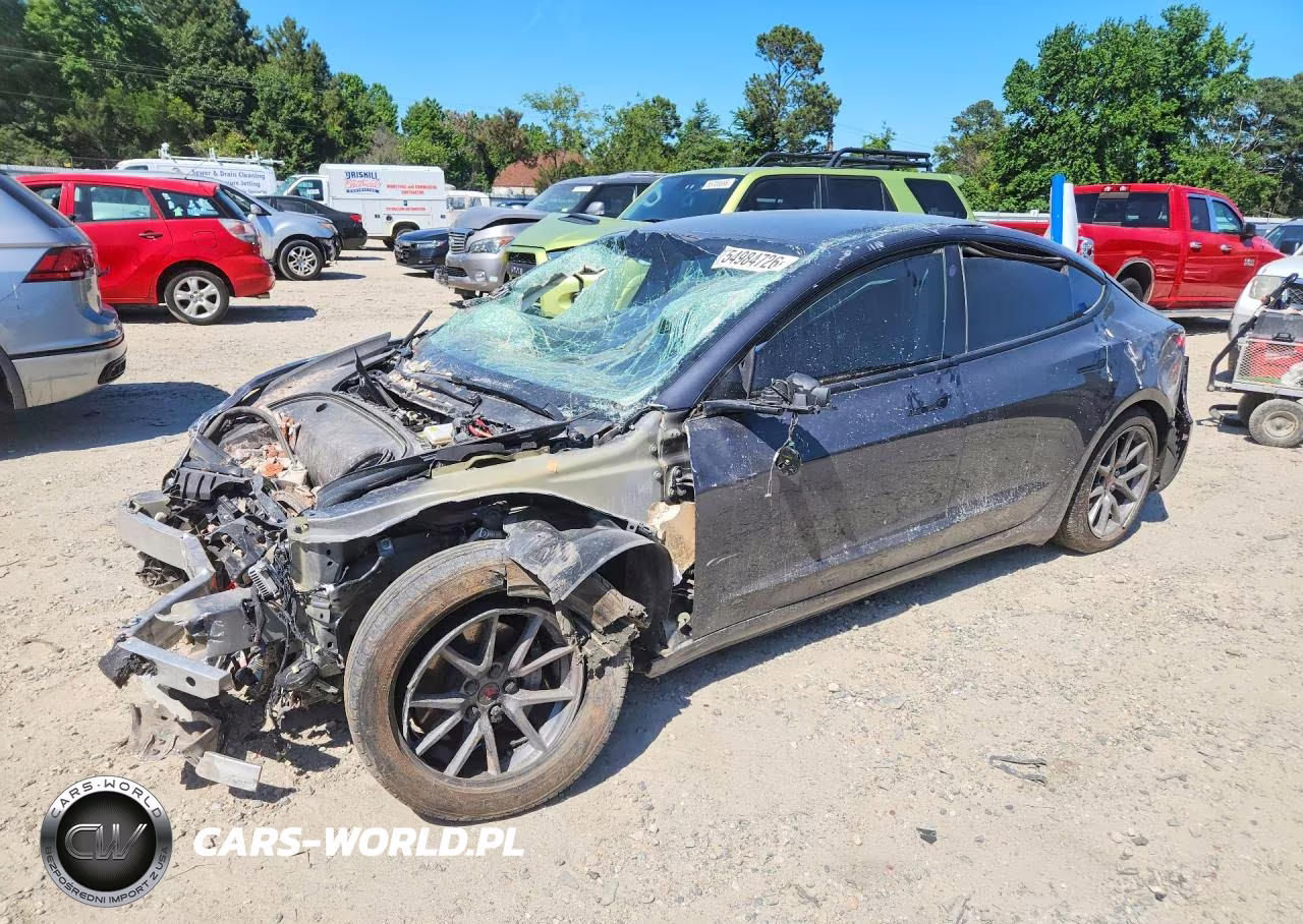 2021 Tesla Model 3 – zdjęcie 1 z 12