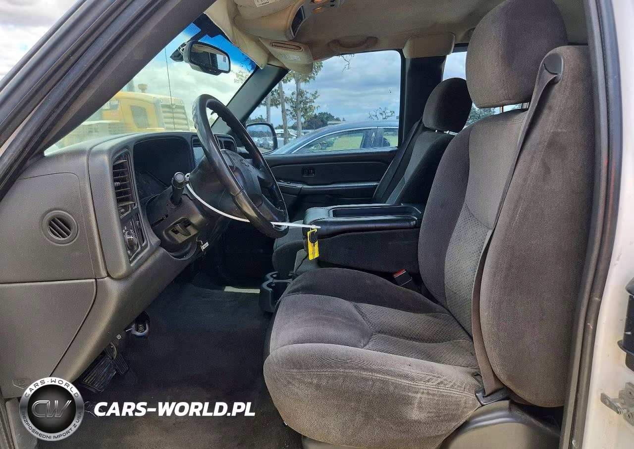 2005 Chevrolet Silverado C1500 VIN:1GCEC19V25Z284588 - 7
