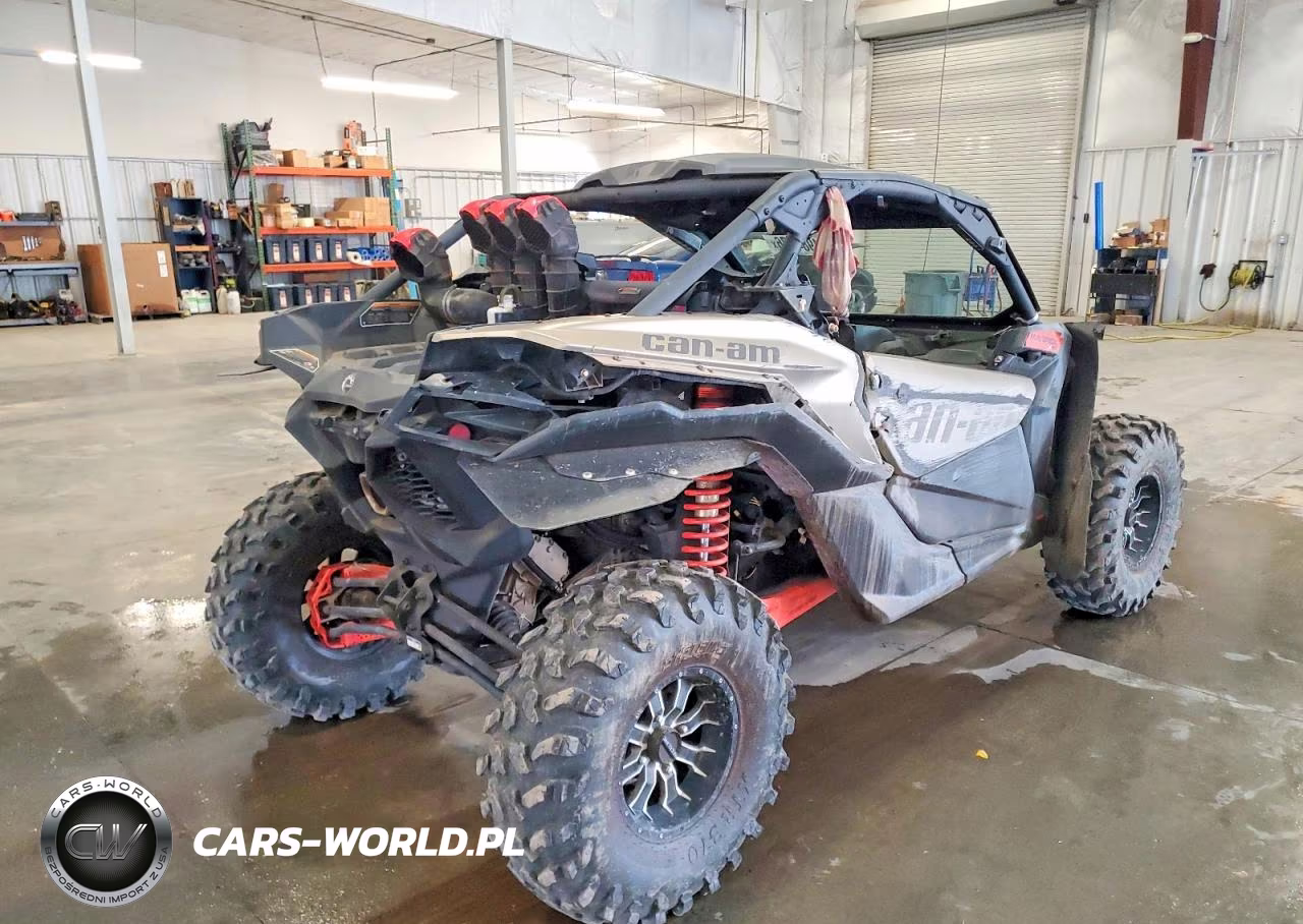 2023 Can-Am Maverick X3 Utility Vehicle VIN:3JBVRAV43PE000365 - 4