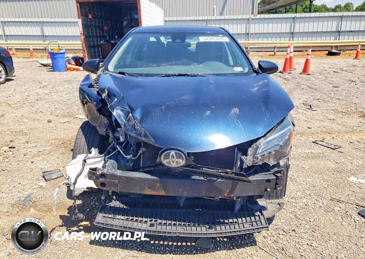2017 Toyota Corolla Le VIN:2T1BURHE6HC960975 - 5