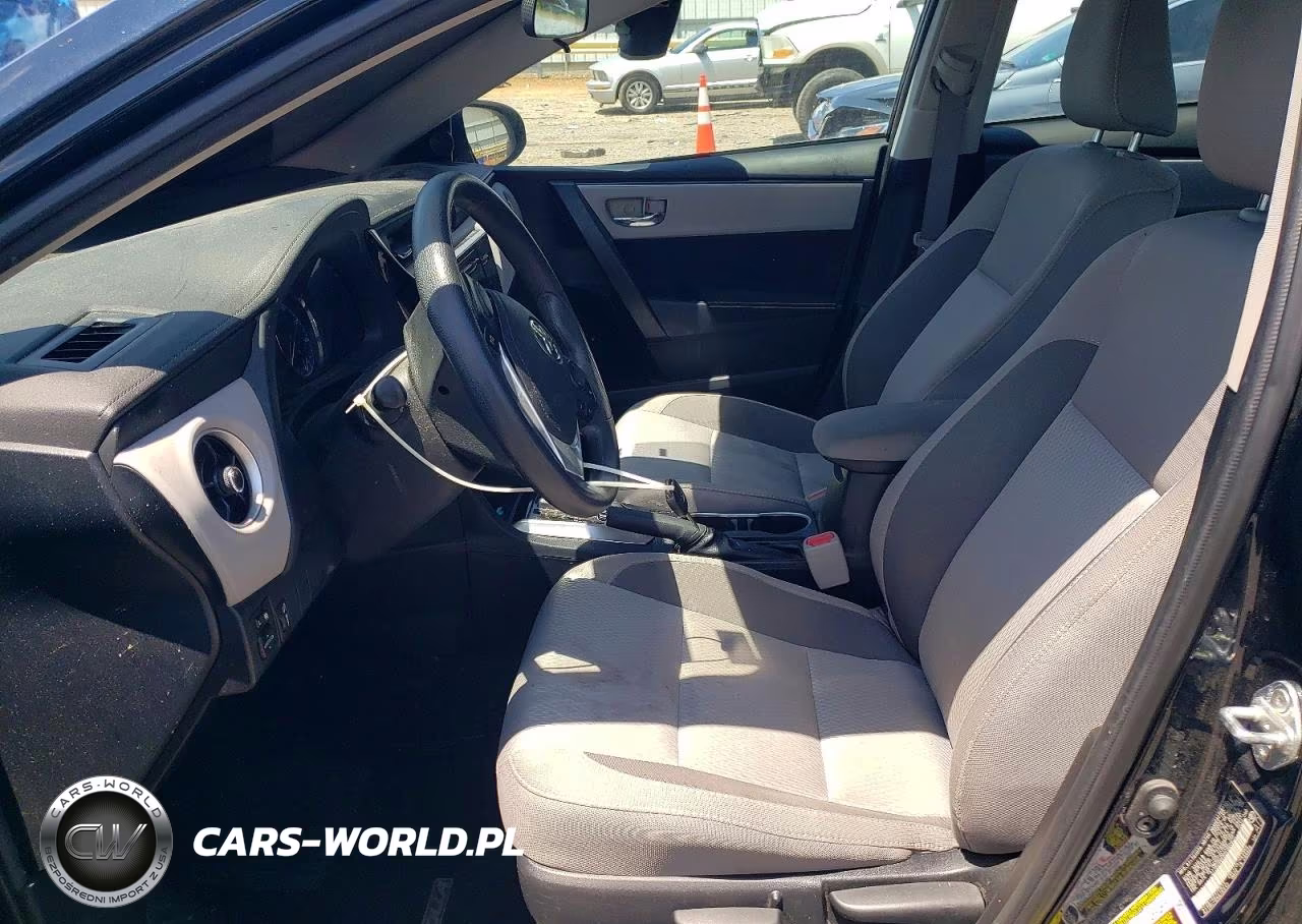 2017 Toyota Corolla Le VIN:2T1BURHE6HC960975 - 7
