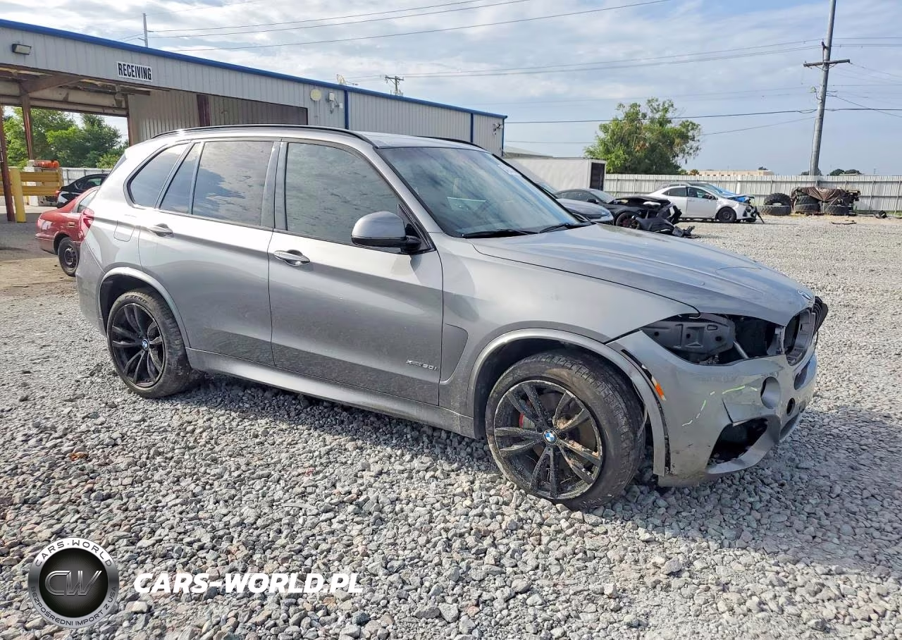 2017 BMW X5 xDrive50I VIN:5UXKR6C35H0U13470 - 4