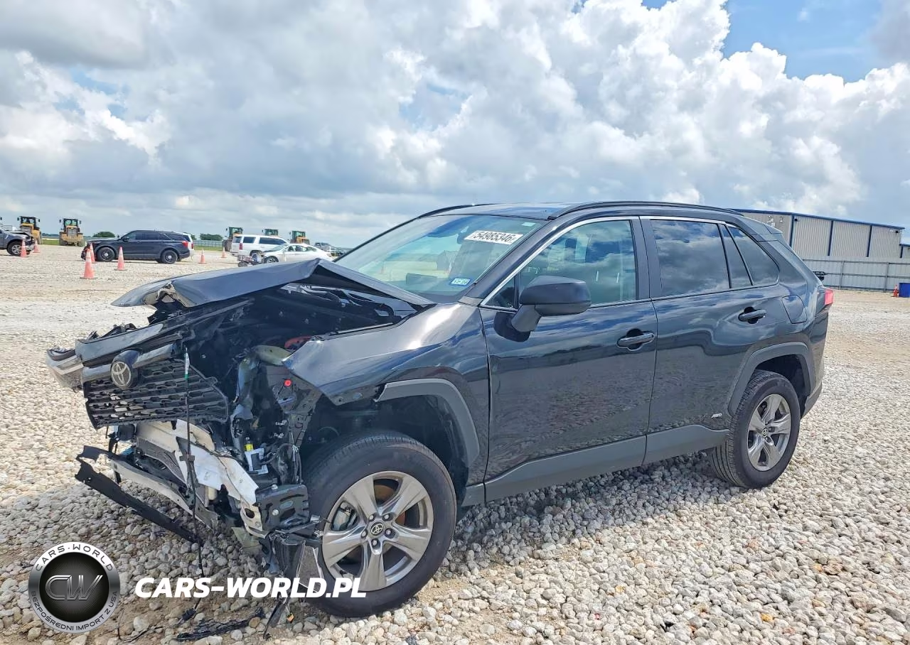 2025 Toyota Rav4 Le – zdjęcie 1 z 13