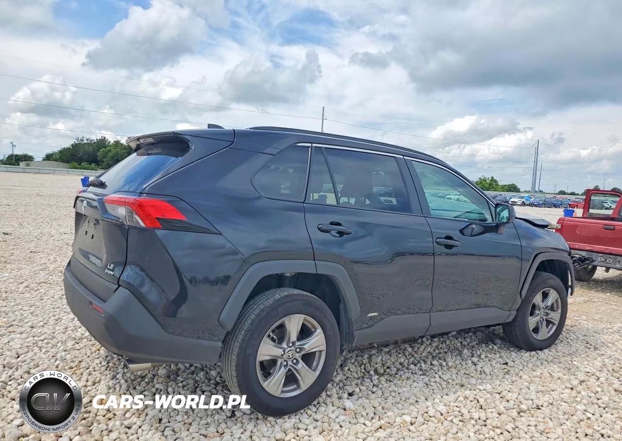 2025 Toyota Rav4 Le VIN:2T3LWRFV6SW270884 - 3