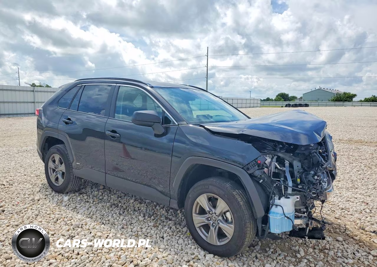 2025 Toyota Rav4 Le VIN:2T3LWRFV6SW270884 - 4