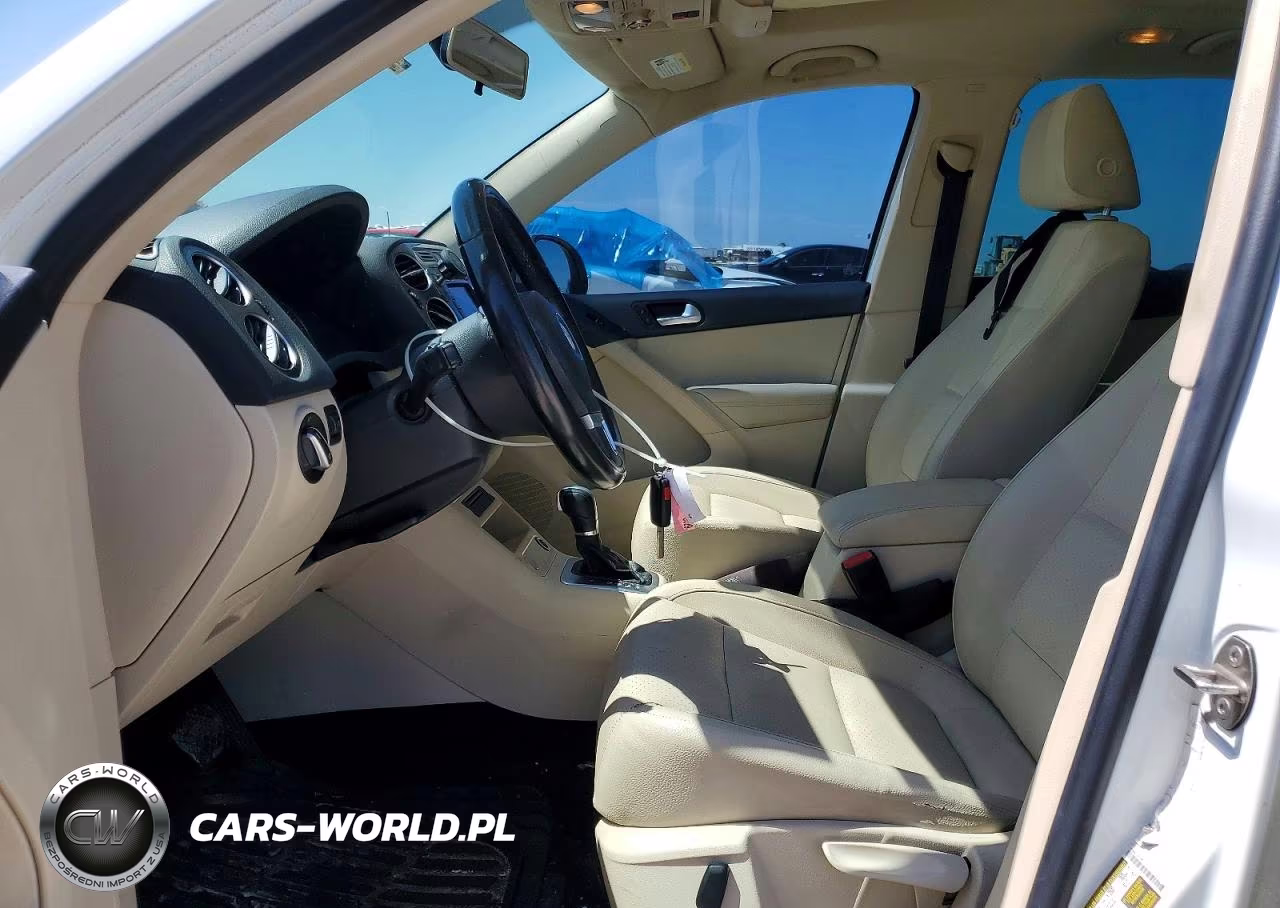 2015 Volkswagen Tiguan S VIN:WVGAV7AX8FW604603 - 7