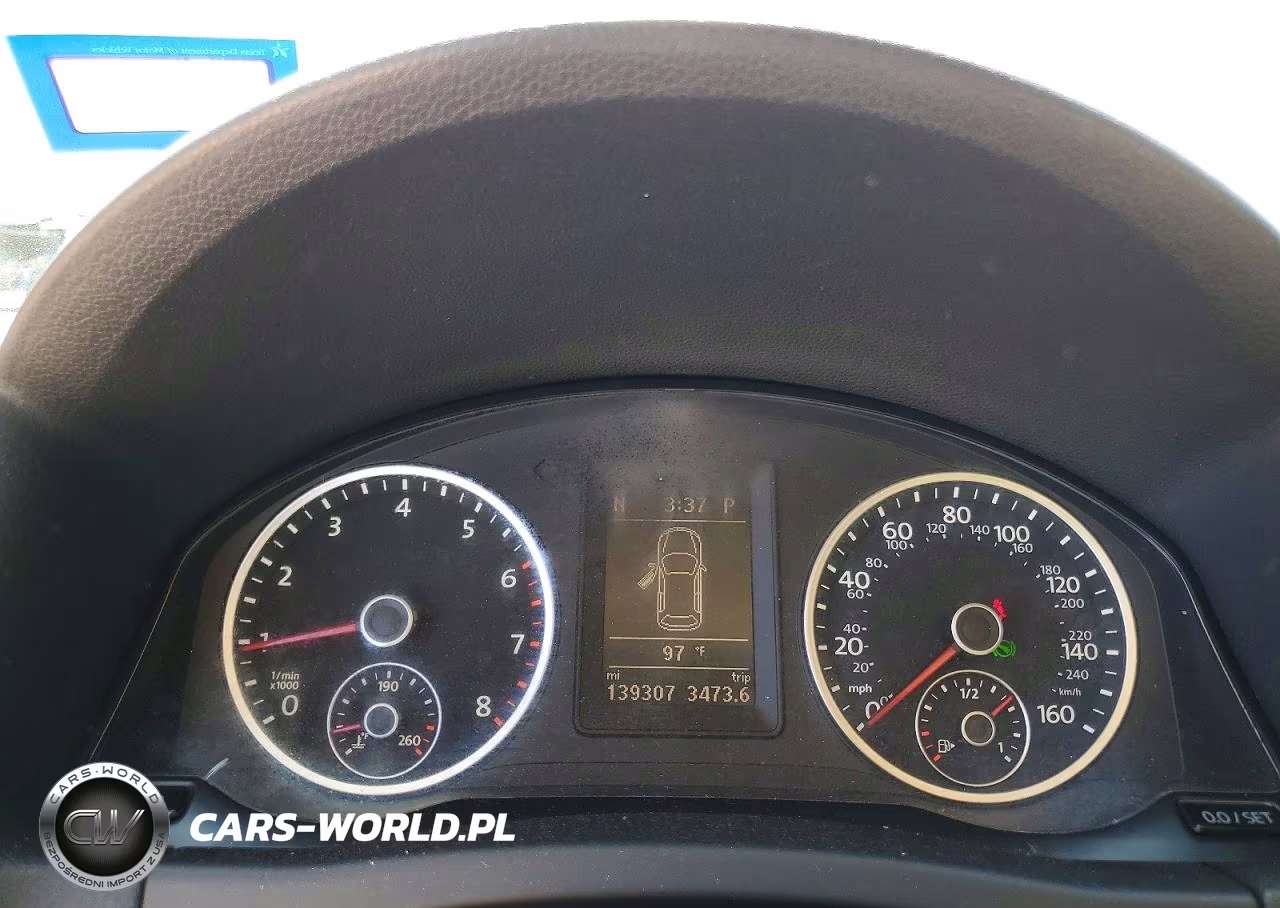 2015 Volkswagen Tiguan S VIN:WVGAV7AX8FW604603 - 9