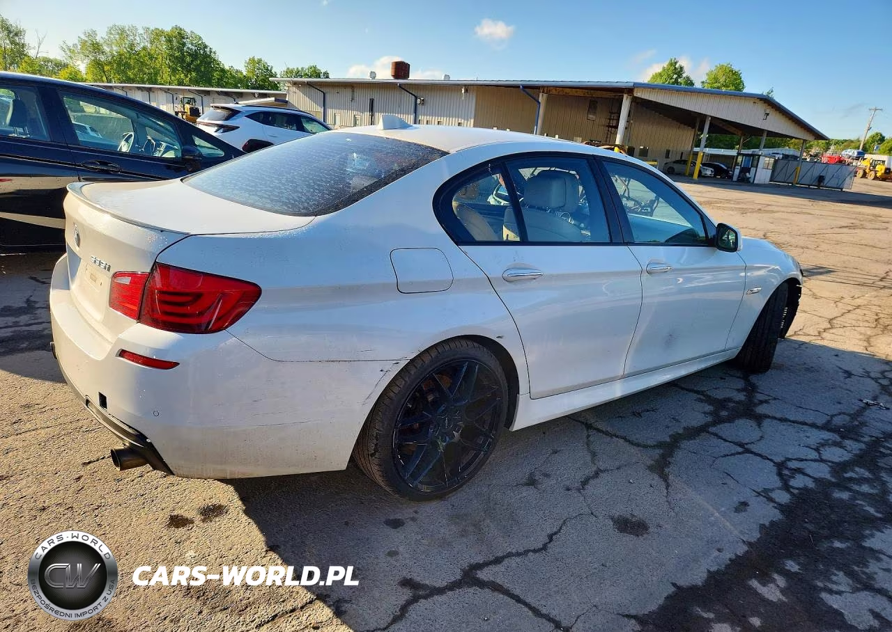 2013 BMW 535 Xi VIN:WBAFU7C55DDU71183 - 3