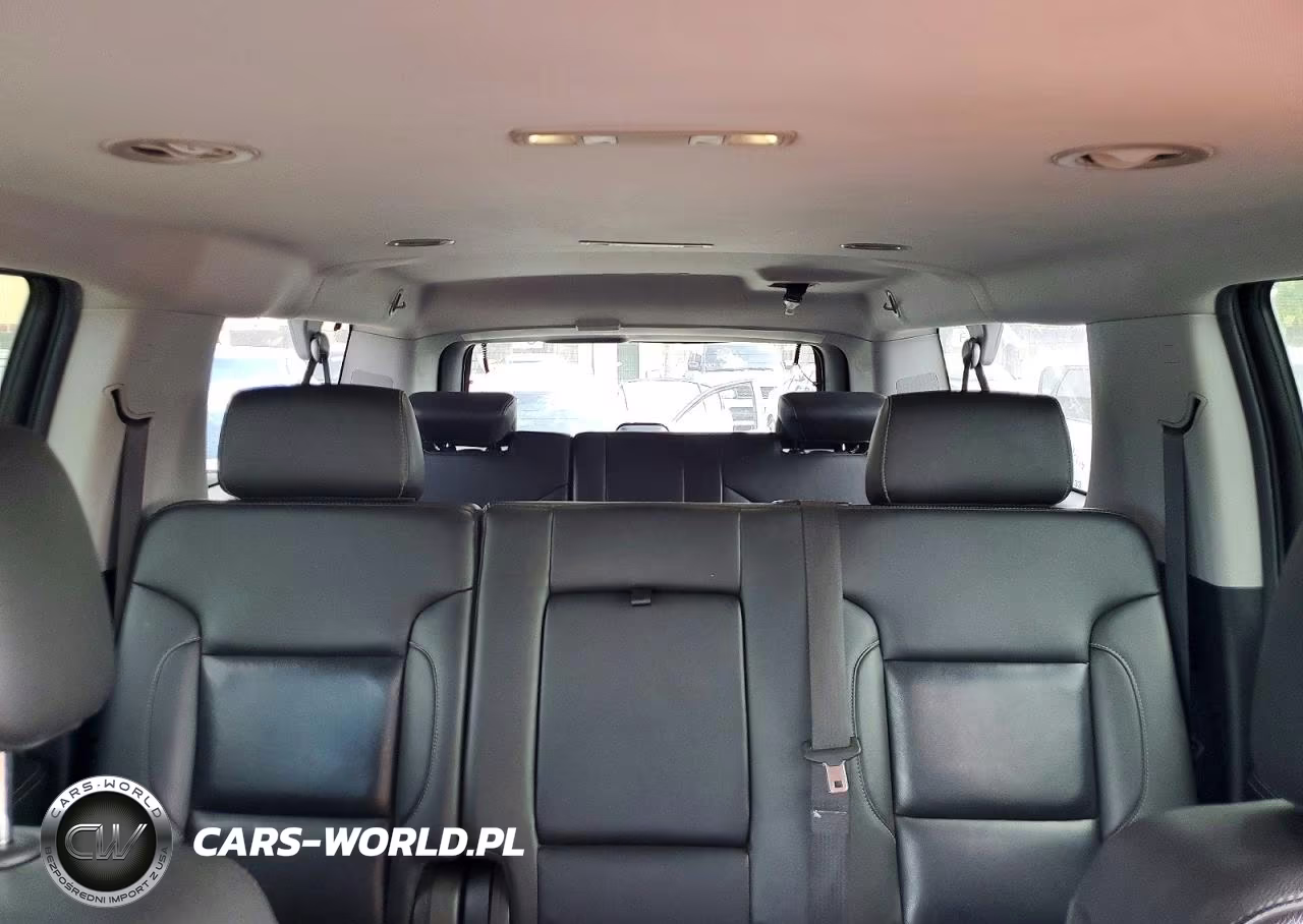 2018 Chevrolet Suburban C1500 Lt VIN:1GNSCHKC6JR179235 - 10
