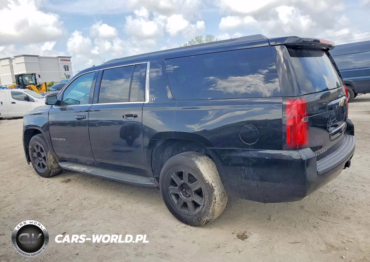 2018 Chevrolet Suburban C1500 Lt VIN:1GNSCHKC6JR179235 - 2