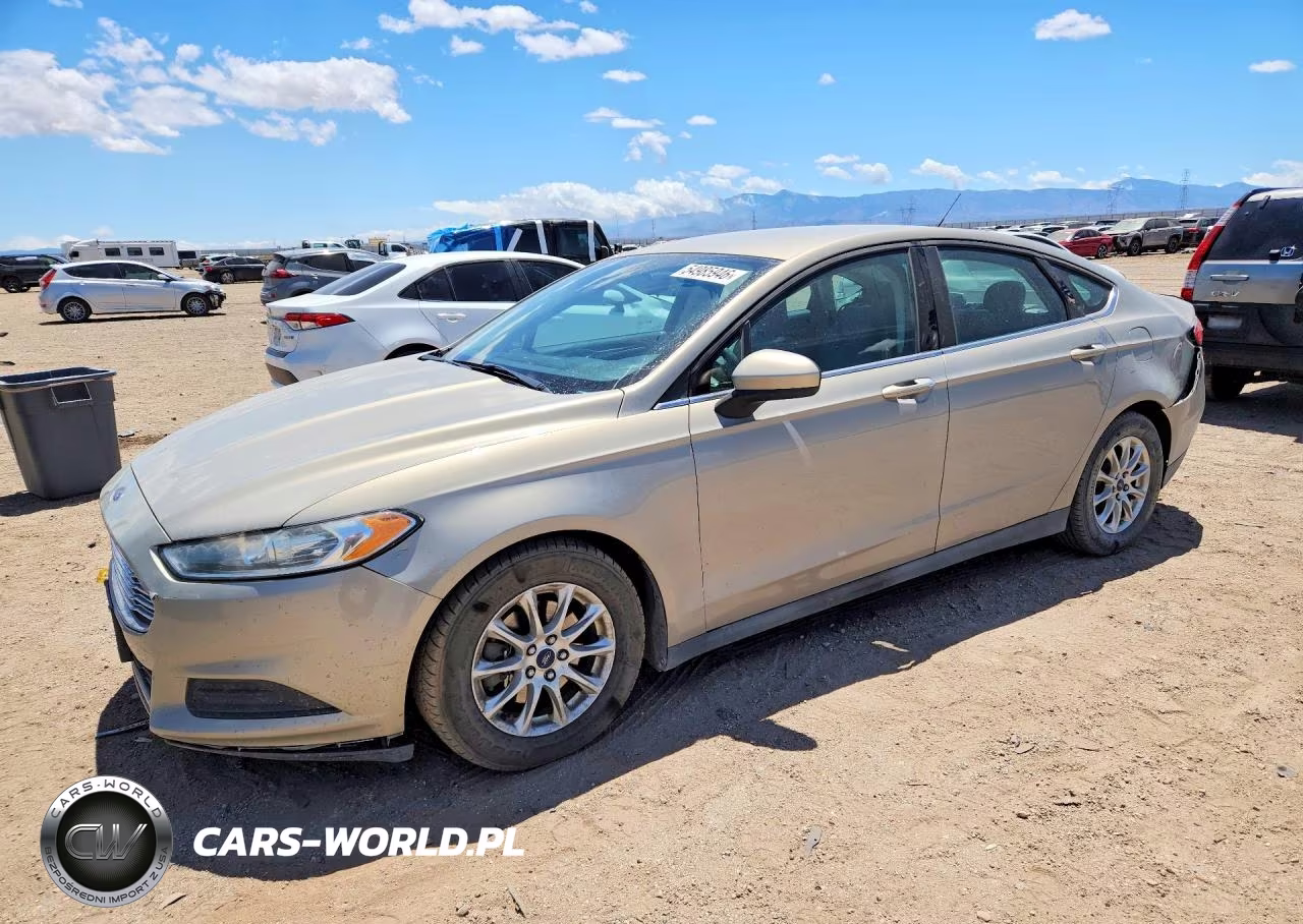 2015 Ford Fusion S VIN:3FA6P0G75FR213856 - 1