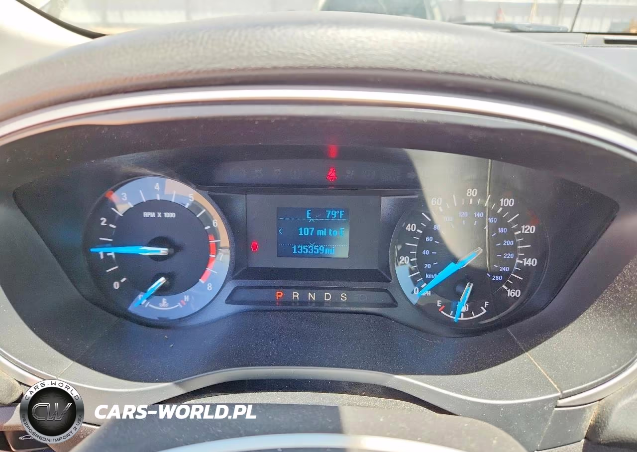 2015 Ford Fusion S VIN:3FA6P0G75FR213856 - 9