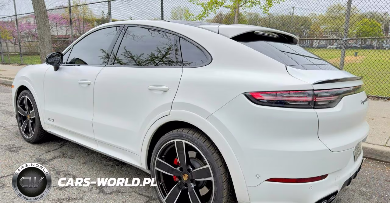 2022 Porsche Cayenne Gts Coupe VIN:WP1BG2AY1NDA56239 - 3