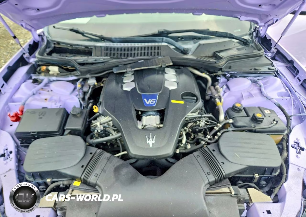 2014 Maserati Ghibli S VIN:ZAM57RTA3E1087772 - 11