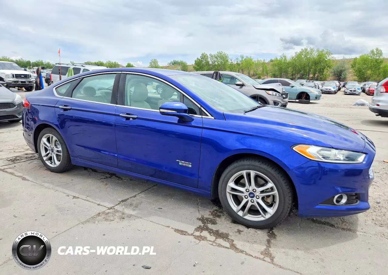 2016 Ford Fusion Titanium Phev VIN:3FA6P0SU1GR342627 - 4