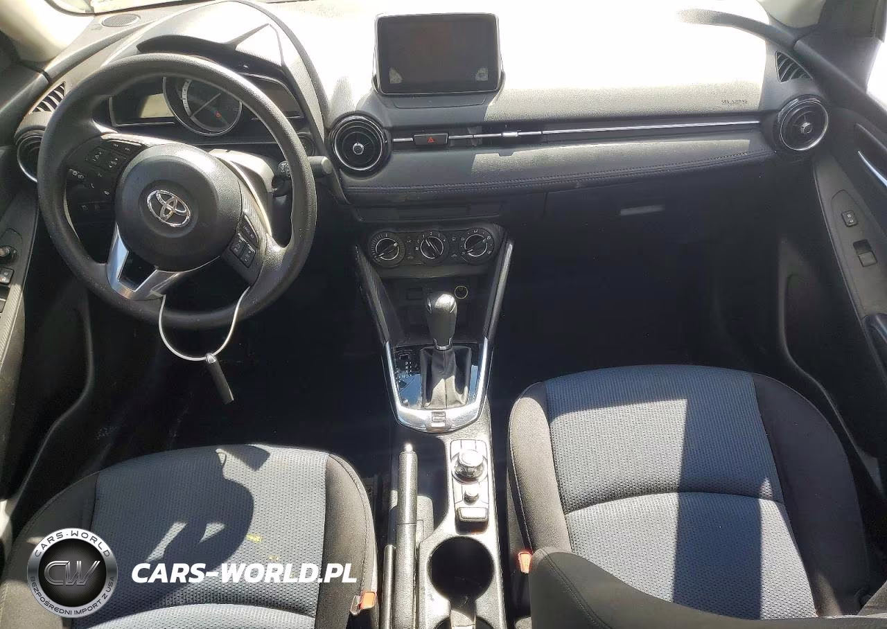 2017 Toyota Yaris Ia Base VIN:3MYDLBYV4HY166321 - 8