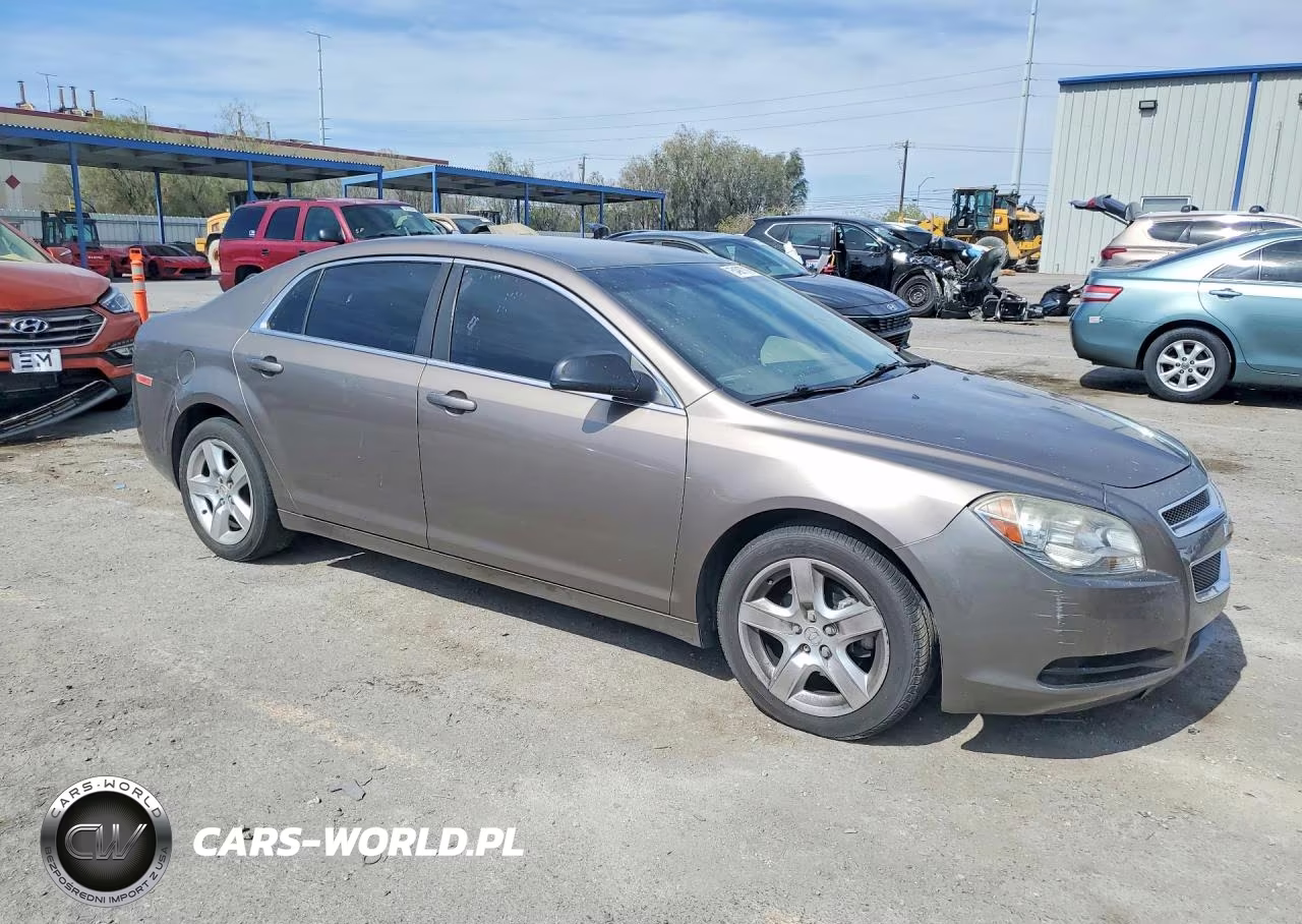 2011 Chevrolet Malibu Ls VIN:1G1ZB5E10BF397329 - 4