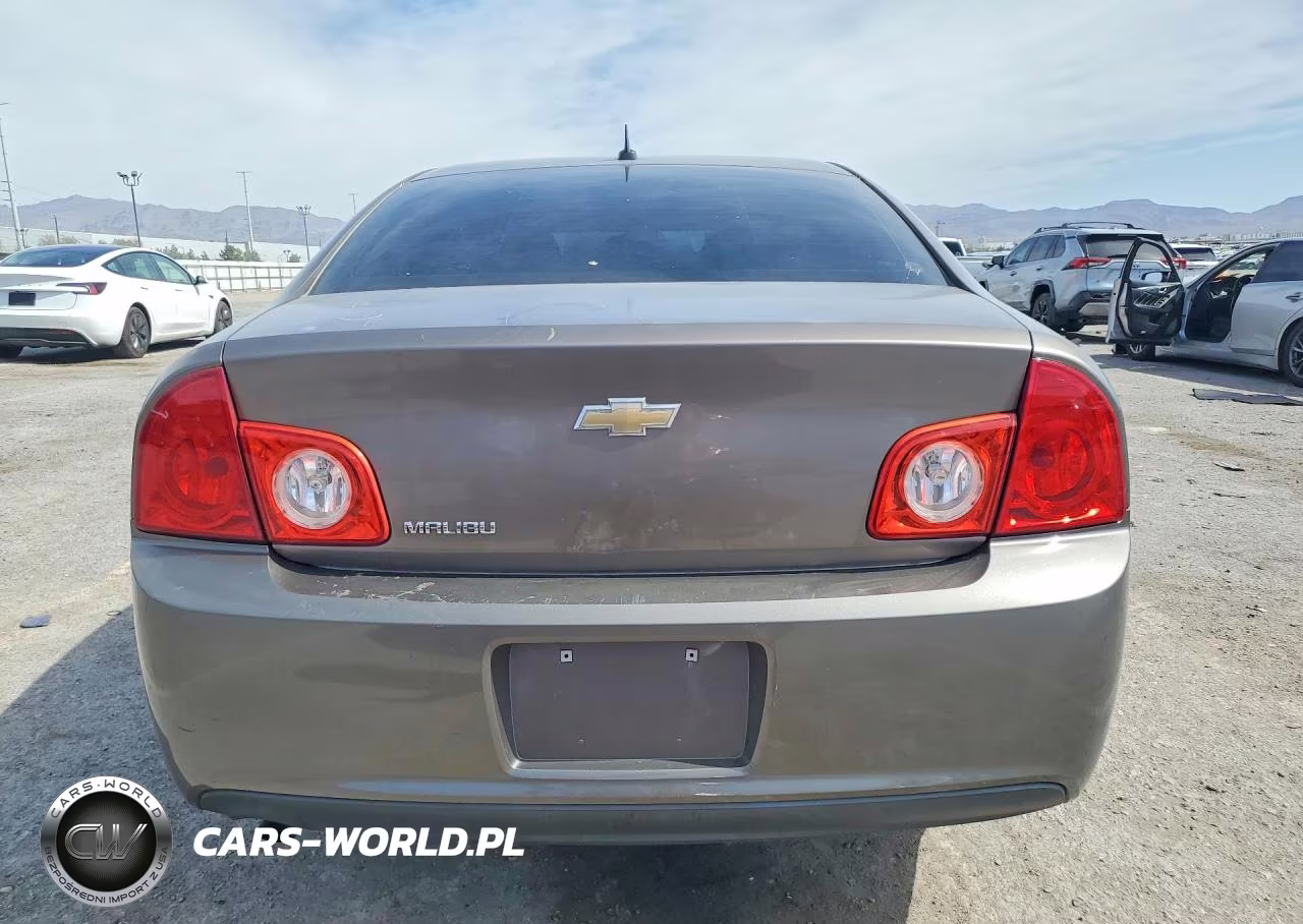 2011 Chevrolet Malibu Ls VIN:1G1ZB5E10BF397329 - 6