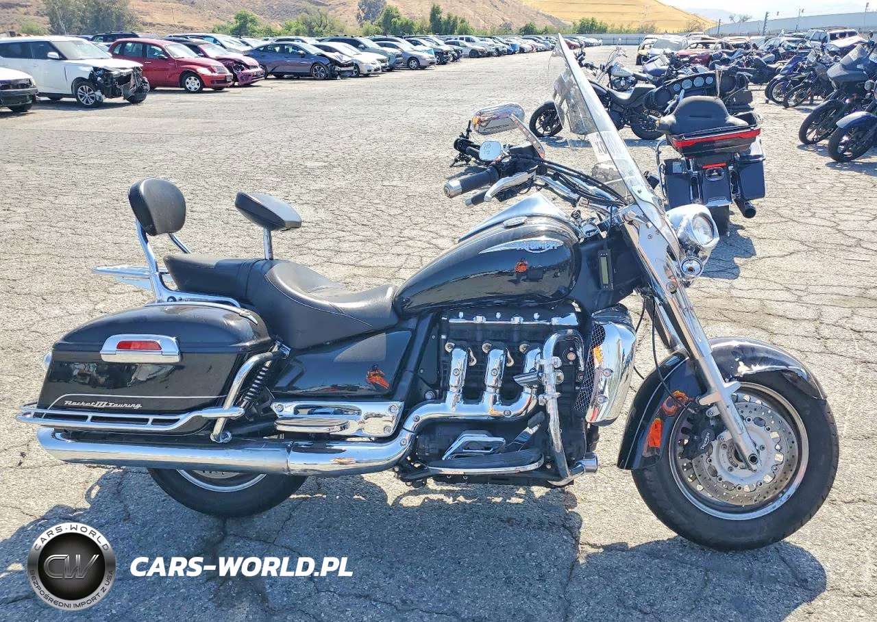 2011 Triumph Motorcycle Rocket Iii Touring – zdjęcie 1 z 9