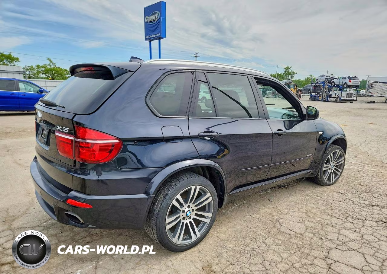 2013 BMW X5 xDrive50I VIN:5UXZV8C55D0C16500 - 3