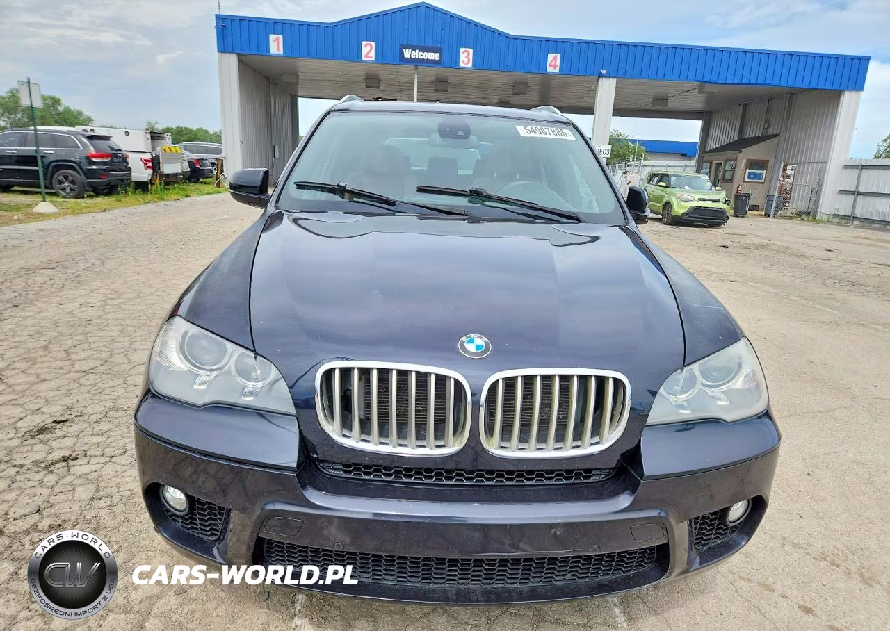 2013 BMW X5 xDrive50I VIN:5UXZV8C55D0C16500 - 5