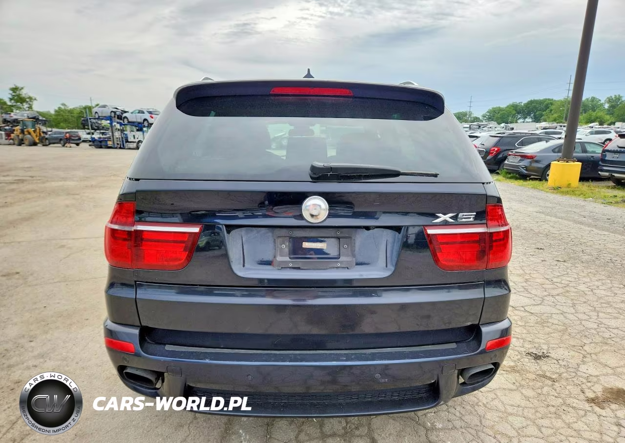 2013 BMW X5 xDrive50I VIN:5UXZV8C55D0C16500 - 6