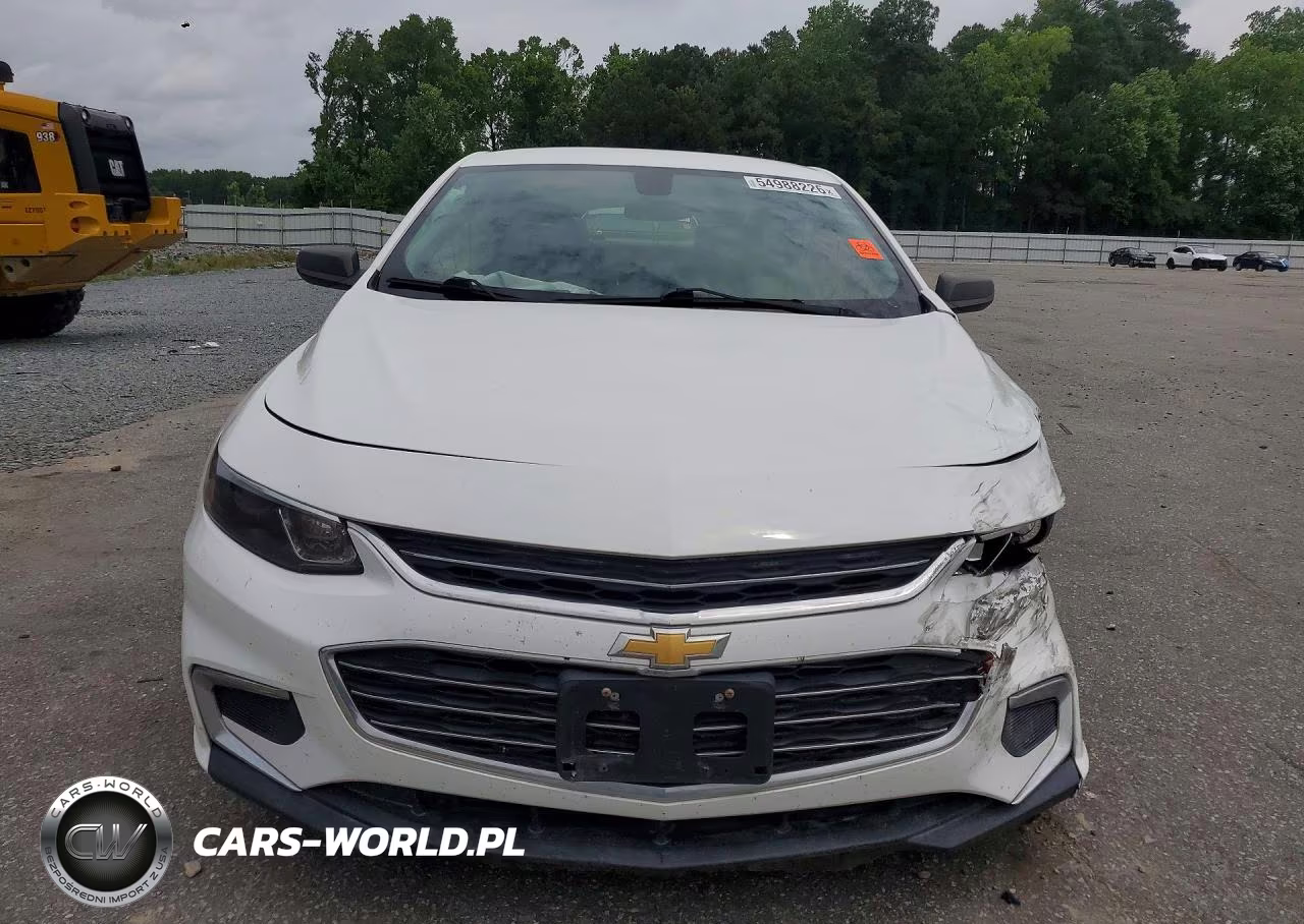 2017 Chevrolet Malibu Ls VIN:1G1ZC5ST1HF255812 - 5