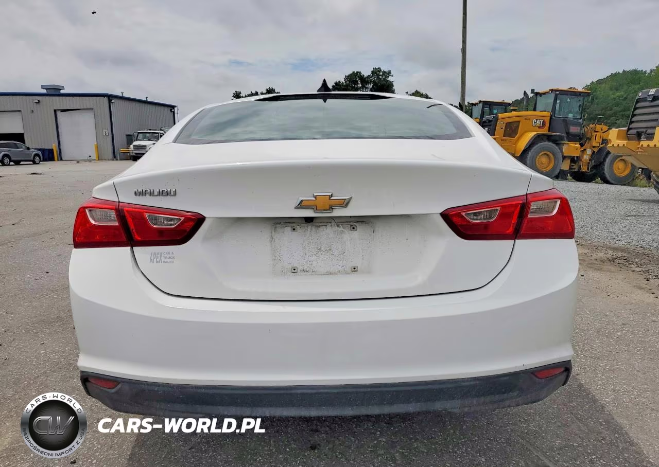 2017 Chevrolet Malibu Ls VIN:1G1ZC5ST1HF255812 - 6