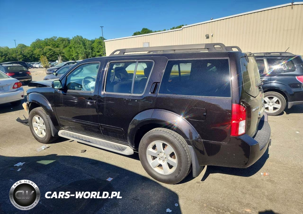2011 Nissan Pathfinder S VIN:5N1AR1NB8BC635538 - 2