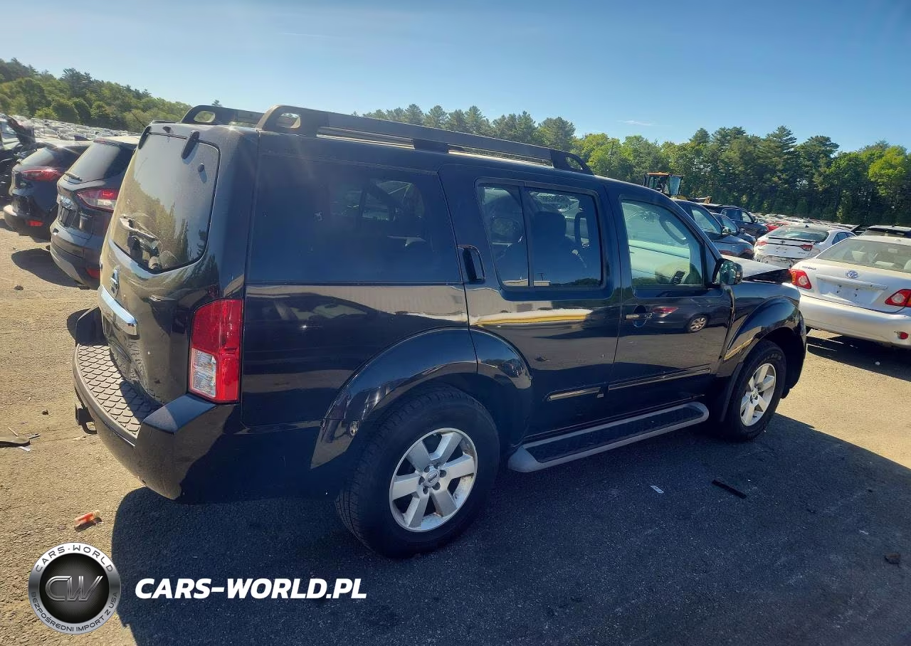 2011 Nissan Pathfinder S VIN:5N1AR1NB8BC635538 - 3
