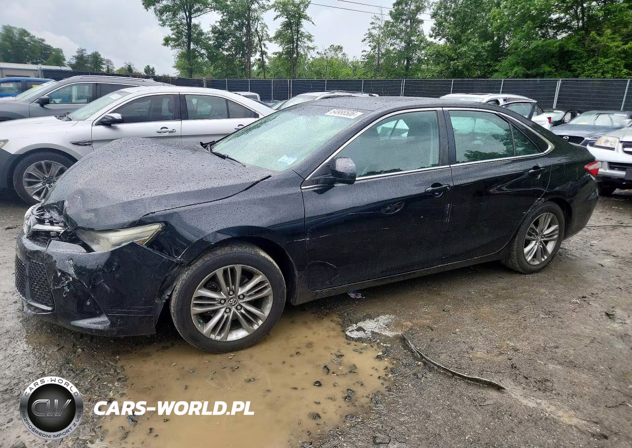 2015 Toyota Camry Se – zdjęcie 1 z 12