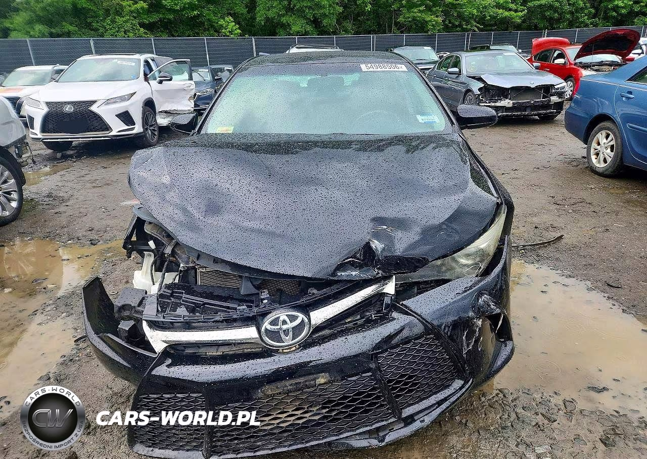 2015 Toyota Camry Se VIN:4T1BF1FK4FU105398 - 5