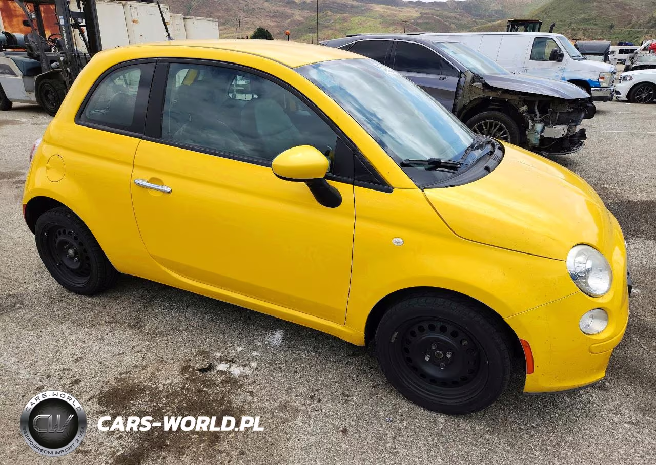 2015 Fiat 500 Pop VIN:3C3CFFAR1FT624188 - 4