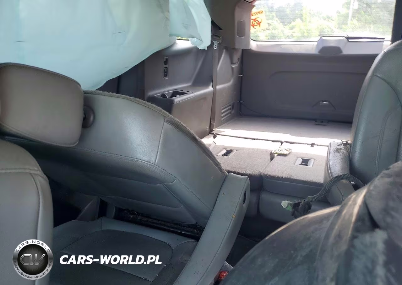 2019 Chevrolet Traverse Premier VIN:1GNEVKKW2KJ108967 - 10