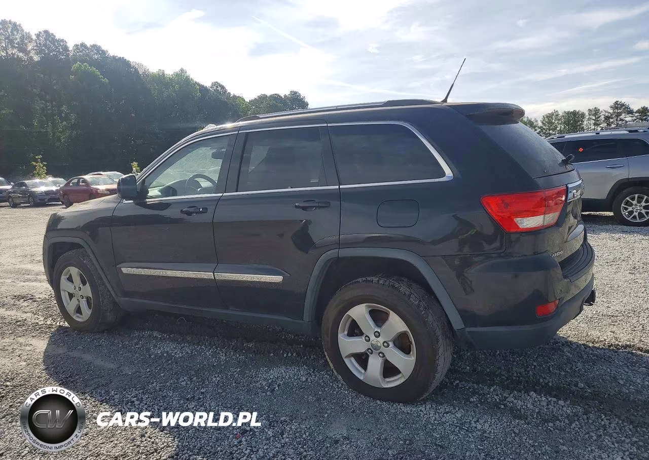 2011 Jeep Grand Cherokee Laredo VIN:1J4RS4GG1BC513944 - 2