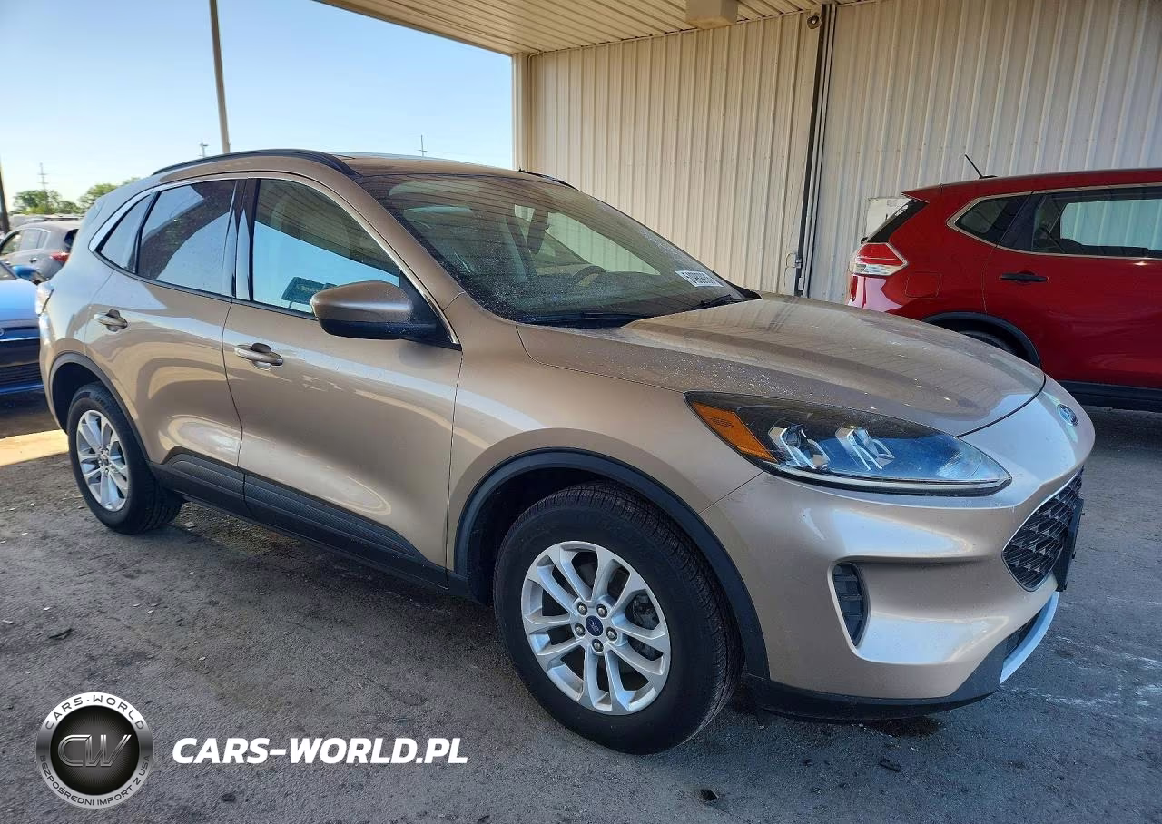 2020 Ford Escape Se VIN:1FMCU9G68LUC70649 - 4