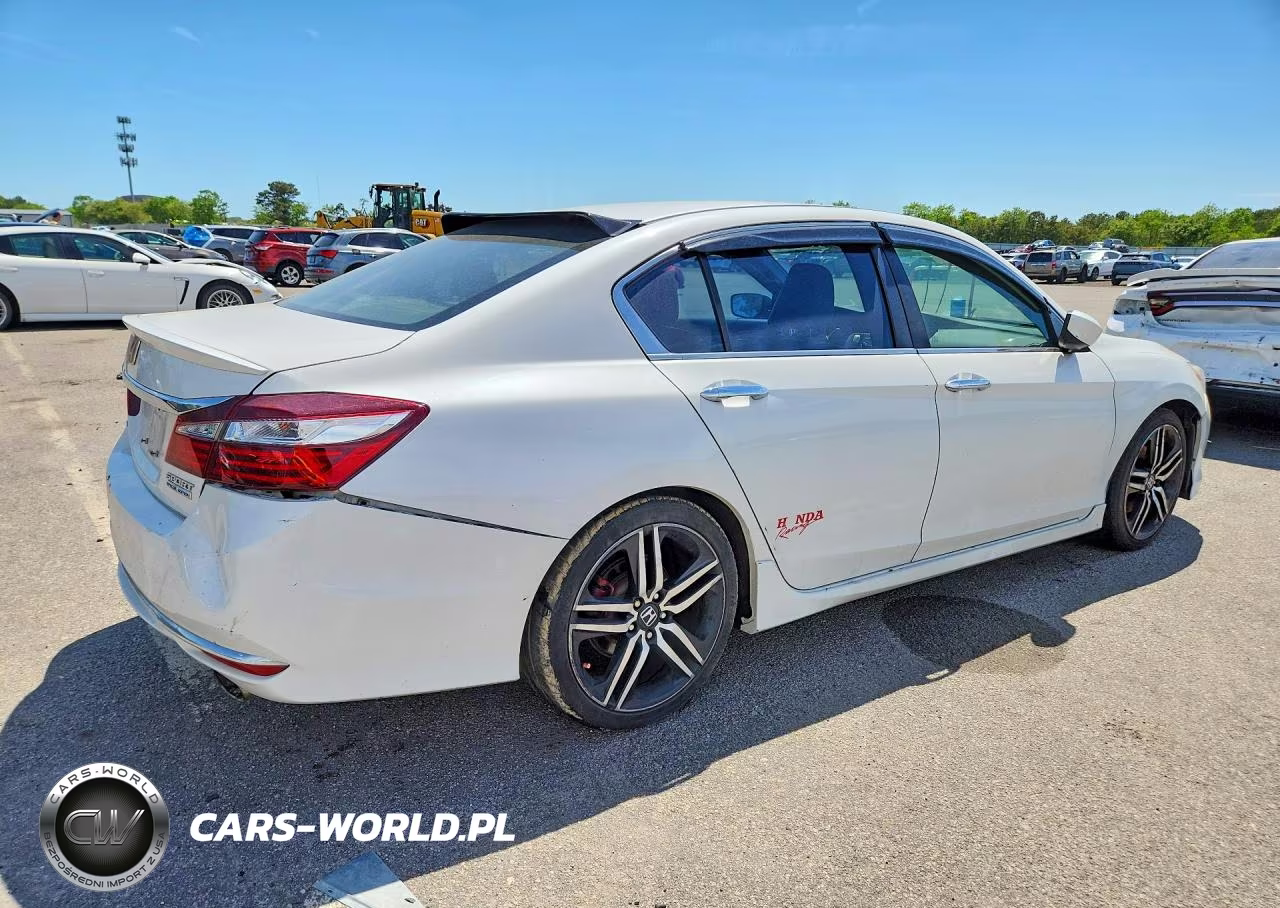 2017 Honda Accord Sport Special Edition VIN:1HGCR2F17HA300219 - 3