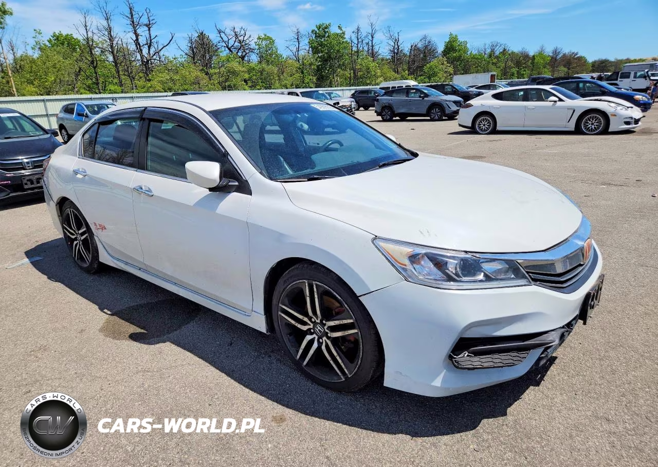 2017 Honda Accord Sport Special Edition VIN:1HGCR2F17HA300219 - 4