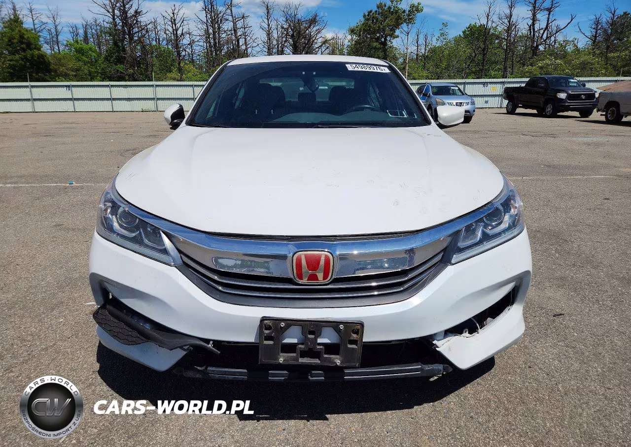 2017 Honda Accord Sport Special Edition VIN:1HGCR2F17HA300219 - 5