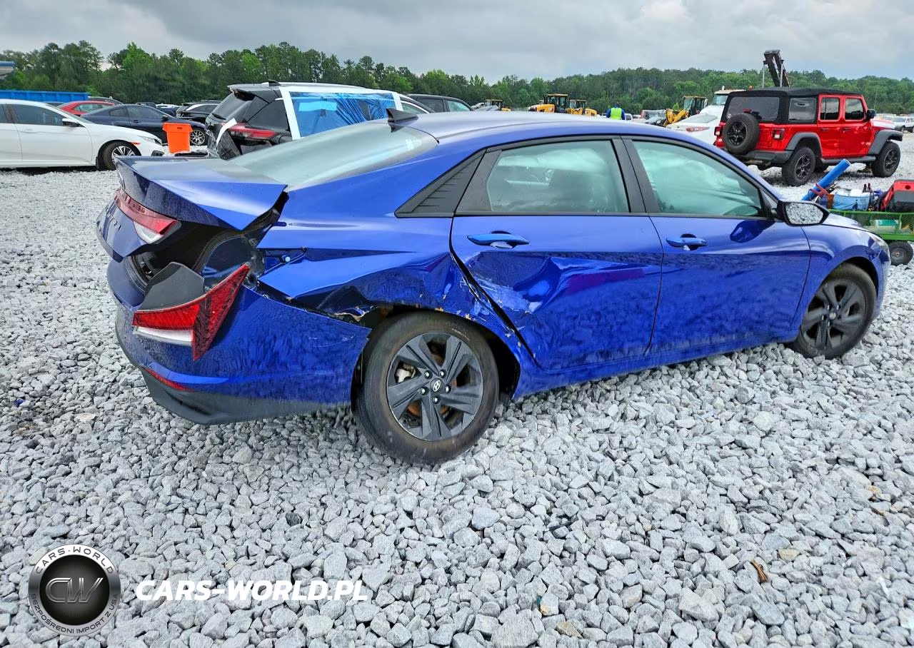 2021 Hyundai Elantra Sel VIN:5NPLM4AGXMH044570 - 3