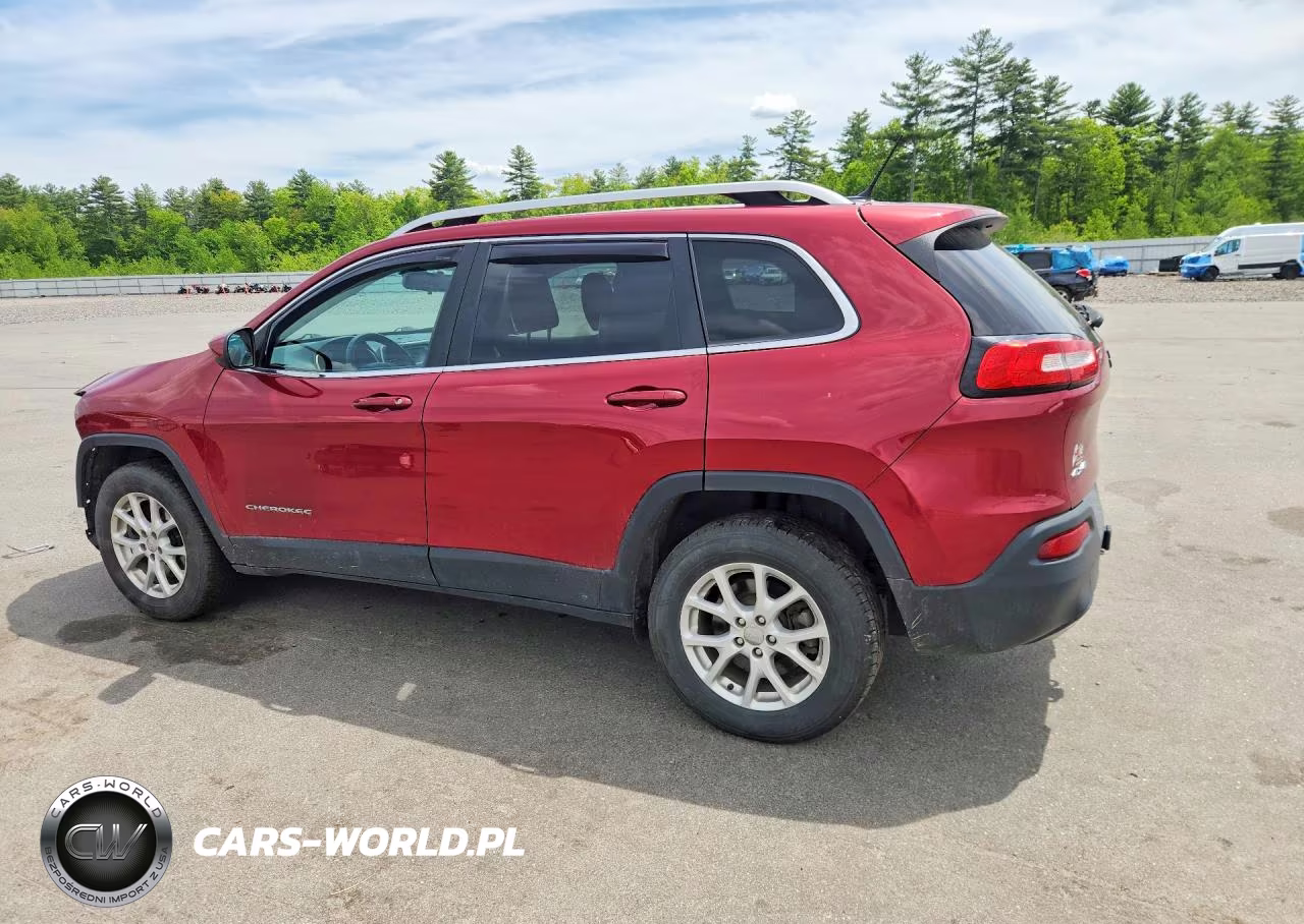 2017 Jeep Cherokee Latitude VIN:1C4PJMCS8HW615081 - 2