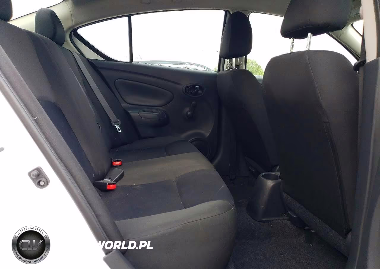 2018 Nissan Versa S VIN:3N1CN7AP3JL865247 - 10