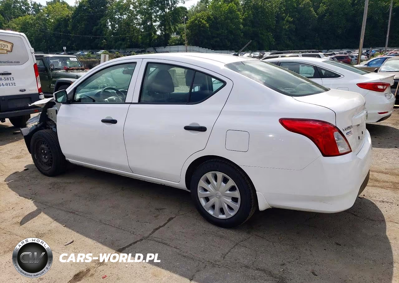 2018 Nissan Versa S VIN:3N1CN7AP3JL865247 - 2