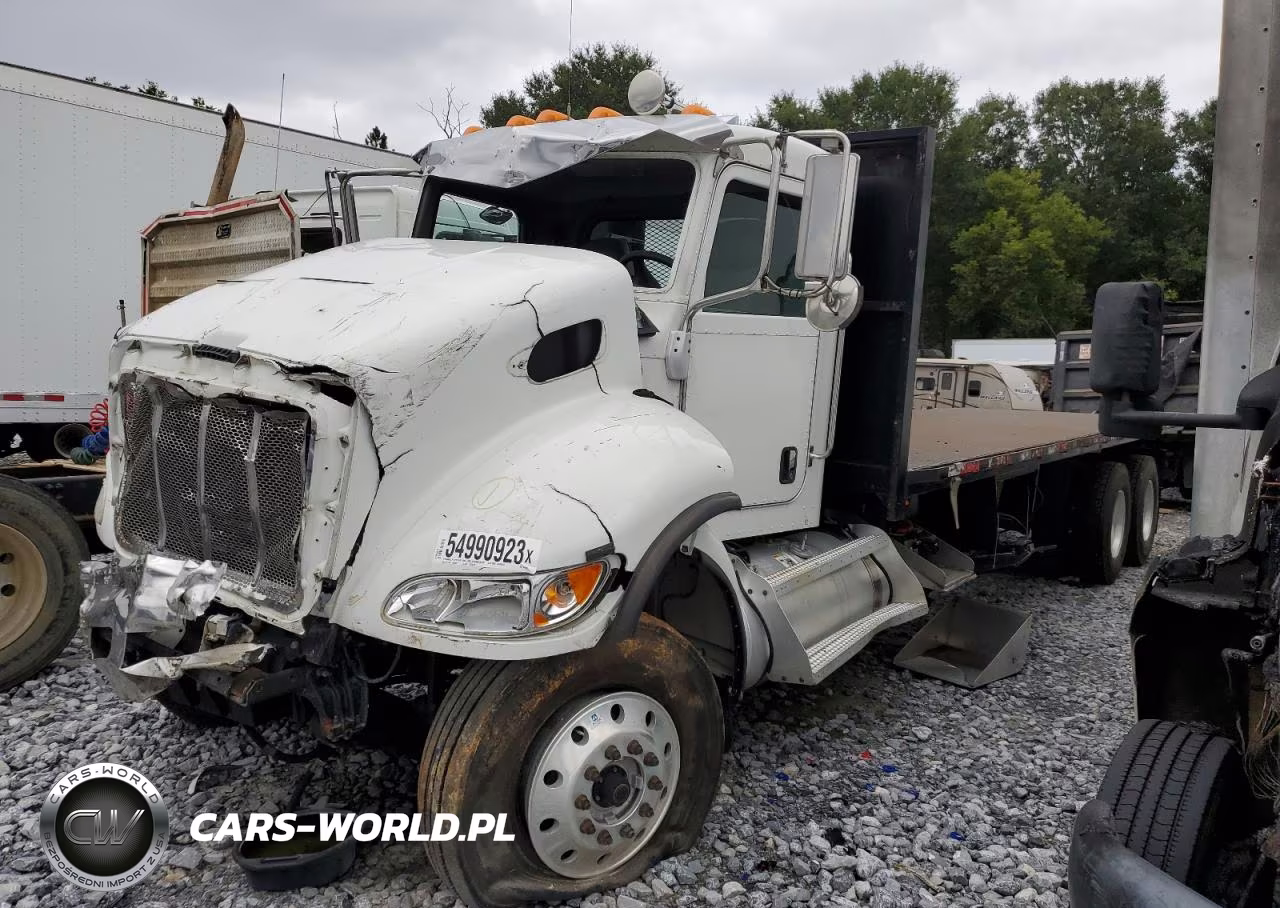 2017 Peterbilt 348 VIN:2NP3LJ9X9HM442499 - 2