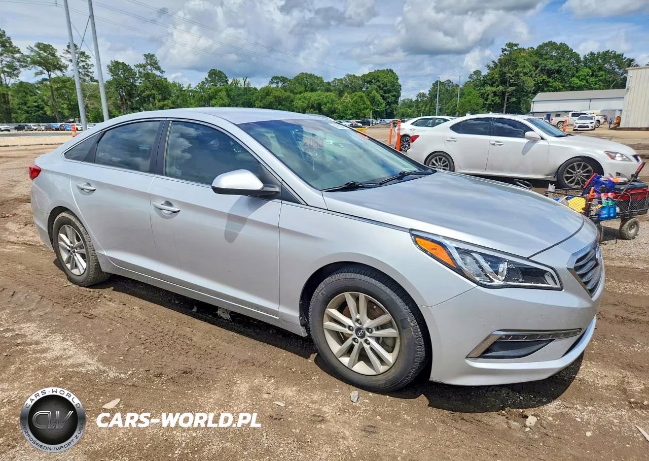 2015 Hyundai Sonata Se VIN:5NPE24AF2FH225283 - 4