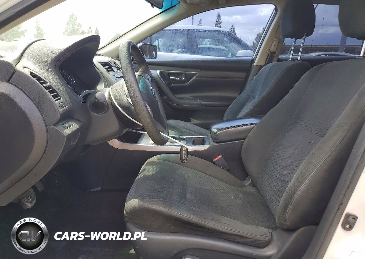 2015 Nissan Altima 2.5 S VIN:1N4AL3AP3FC442048 - 7