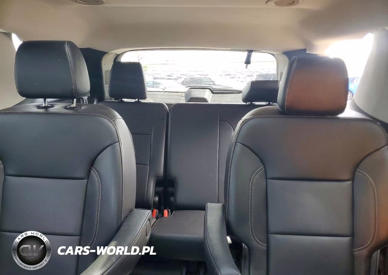 2019 Chevrolet Traverse Lt VIN:1GNERHKW5KJ166093 - 10