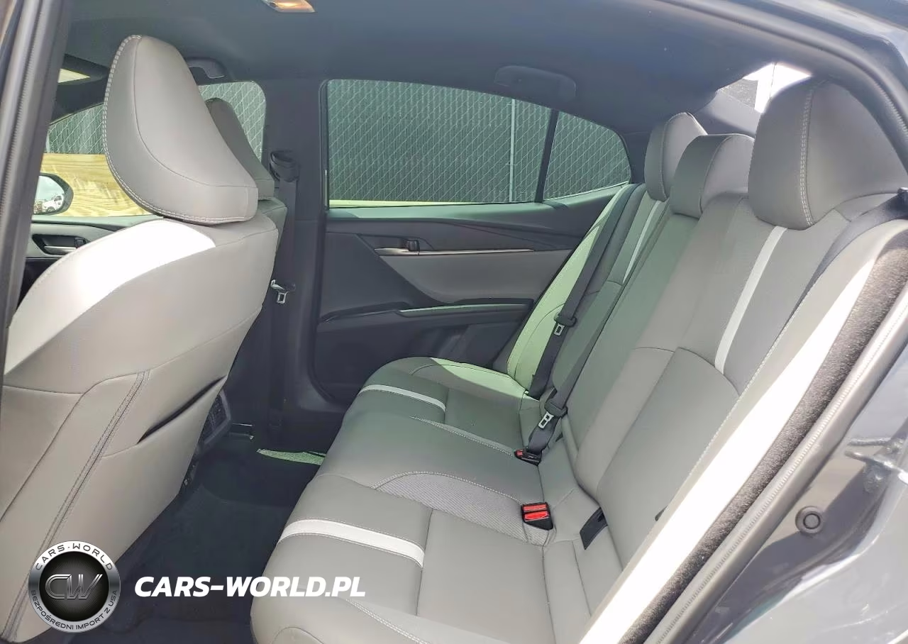 2025 Toyota Camry Se VIN:4T1DAACK6SU648421 - 10